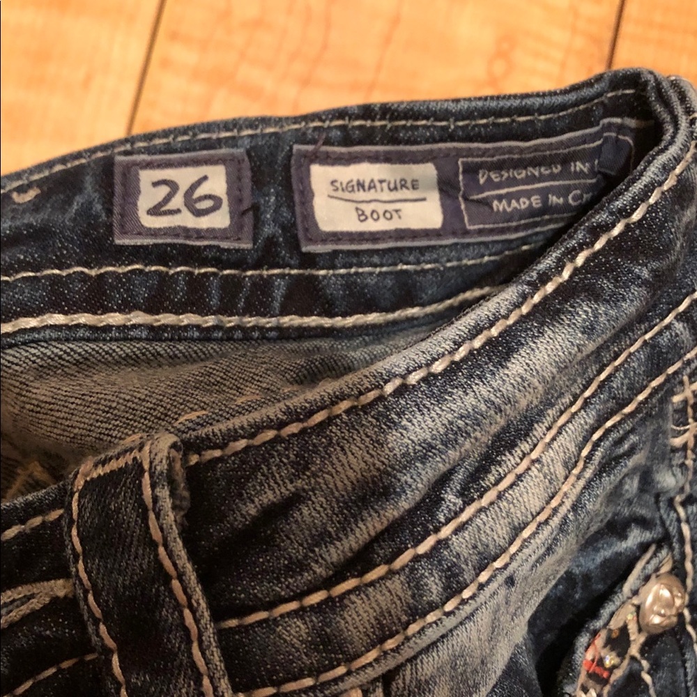 Jeans - Picture 3 of 3